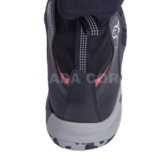 2338224 CR-8 GORE-TEX® SHOE シーアールエイトゴアテックス